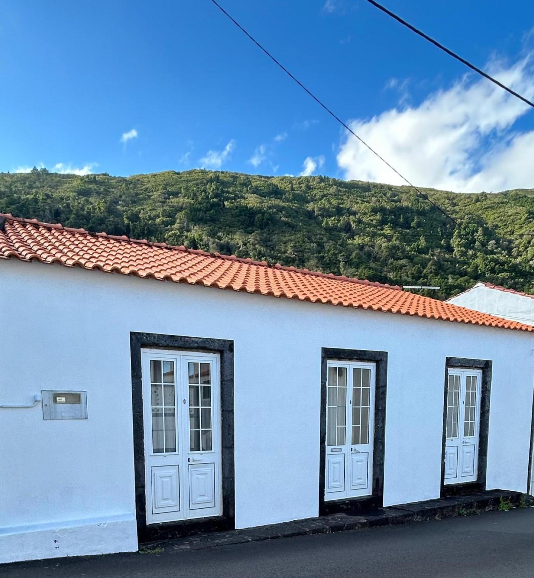 Pico Boutique House Villa Lajes do Pico Bagian luar foto